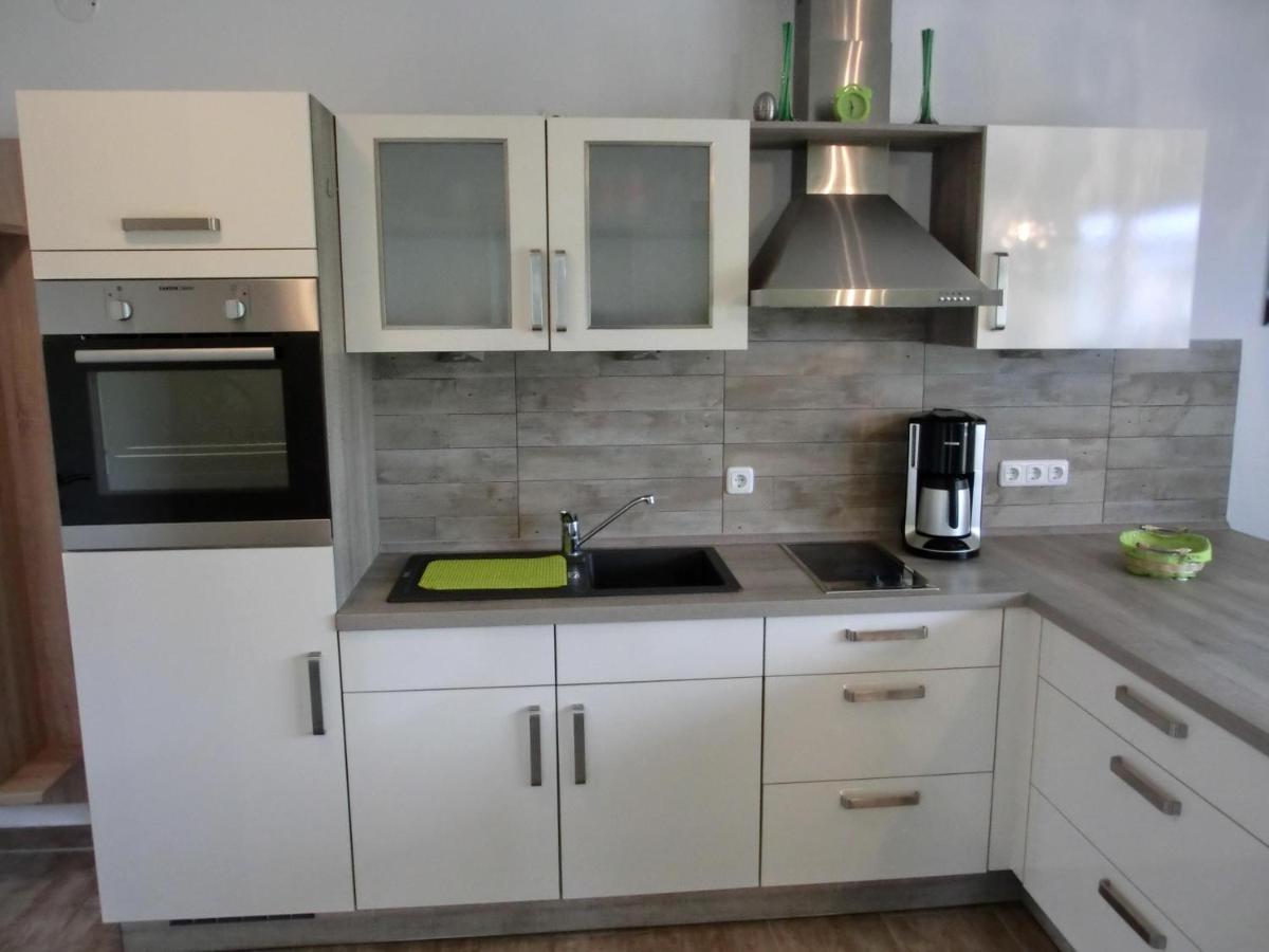 Ferienwohnung Kwi 73 Eg "Gruene Oase" 格拉尔-米里茨 外观 照片