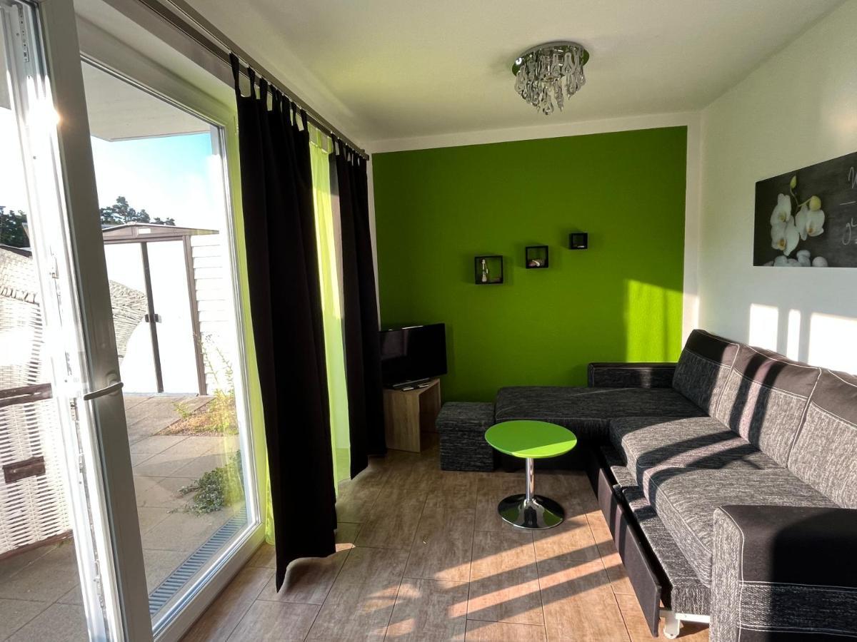 Ferienwohnung Kwi 73 Eg "Gruene Oase" 格拉尔-米里茨 外观 照片